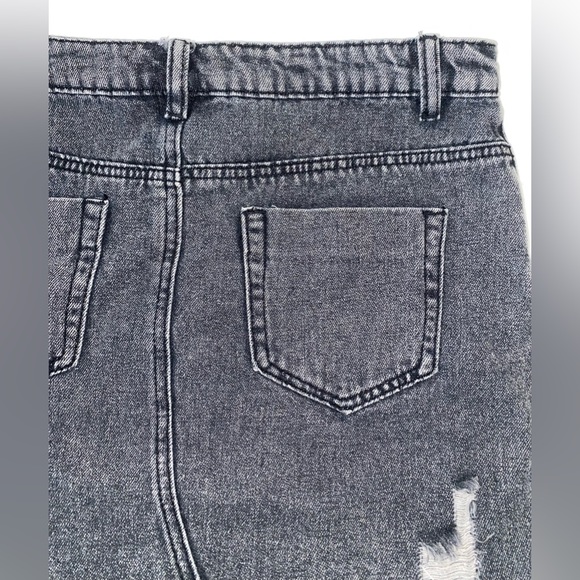 Signature8 Denim Skirt Size Medium - Picture 7 of 10